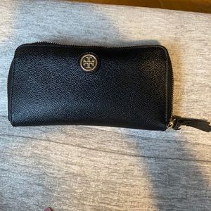 Tory Burch zip wallet.